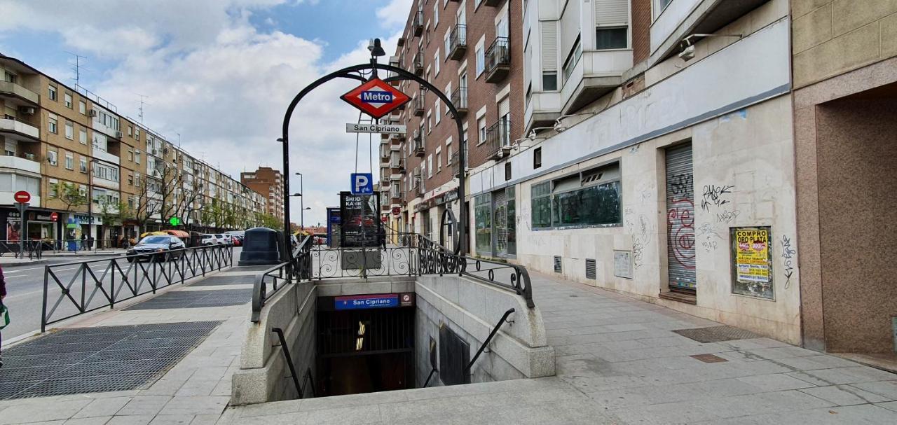 Residencial En Madrid Alquiler De Corta Estancia No Turistico Exterior foto